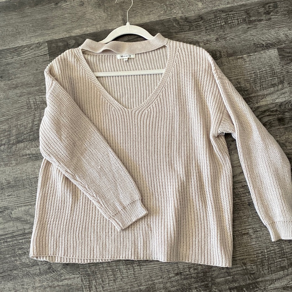 Women’s Light Pink Sweater